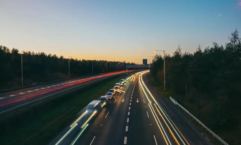 Bucaresti-Craiova quasi totalmente su autostrada e superstrada: Il Ministero dei Trasporti ha aperto al traffico altri 20 km. In totale, su 121 km, si possono percorrere 92 km. Domani seguirà un altro tratto.